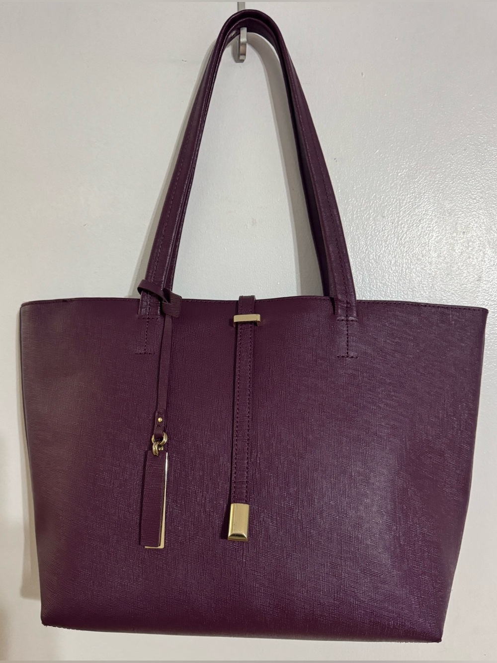 Vince Camuto Leila Small Leather Tote in Grape Wine Colour EUC